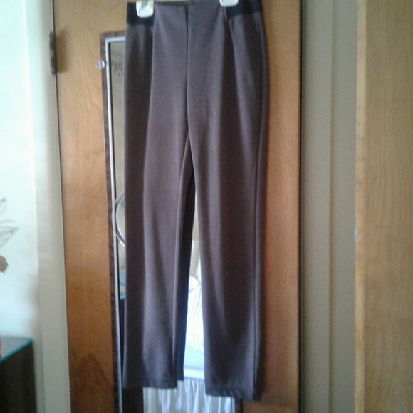 Cleo Petite Leggings - Picture 1 of 4